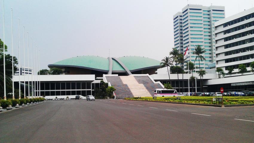 82Gedung Kura-kura DPR-ekocahyono.jpg